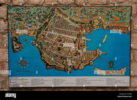 Old map dubrovnik croatia hi-res stock photography and images - Alamy