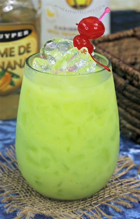 Jamaican 10 Speed Cocktail | Fruity drinks, Fruity mixed drinks, Fruity ...