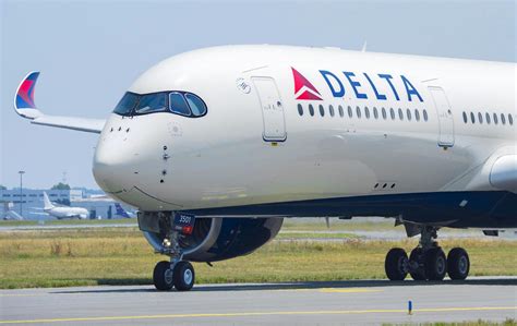 Delta Air Lines Confirms It Will Close Its Tokyo Flight Attendant Base ...