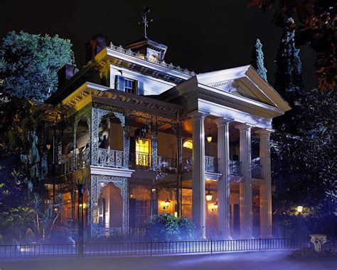 Happy Haunts Materialize for The Haunted Mansion’s Birthday – Scare Zone™