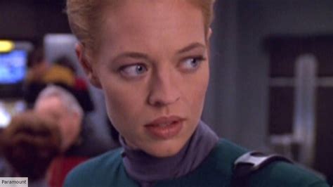 Star Trek Picard's Jeri Ryan subtly confirms major Voyager reunion