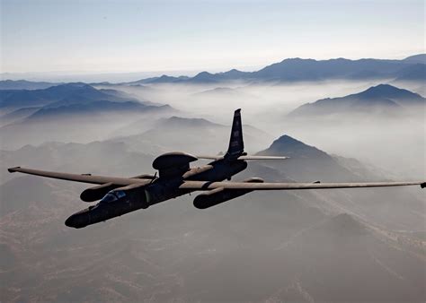 The U2 Dragon Lady: A High-Altitude Reconnaissance Aircraft – BoySetsFire