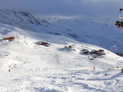 11 ski resorts that are easy to access from Chambéry A...