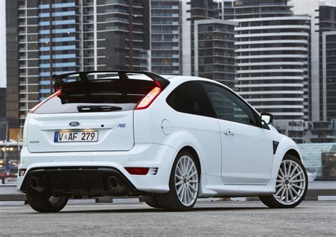 Ford Focus RS Mk2 Buyer's Guide, History & Specs - Garage Dreams