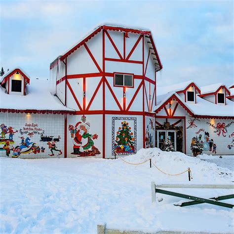 Santa Claus House in North Pole, AK (3 Photos)