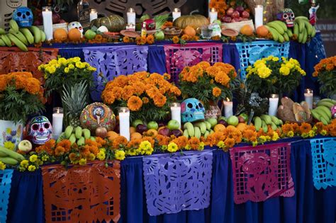 How to build a Día de Muertos altar - Los Angeles Times