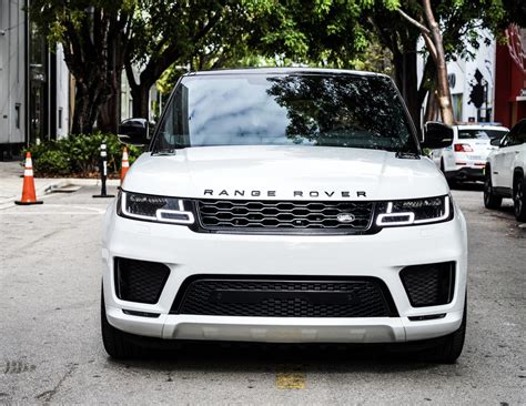 Range Rover Sport White - EMC Exotic Rentals