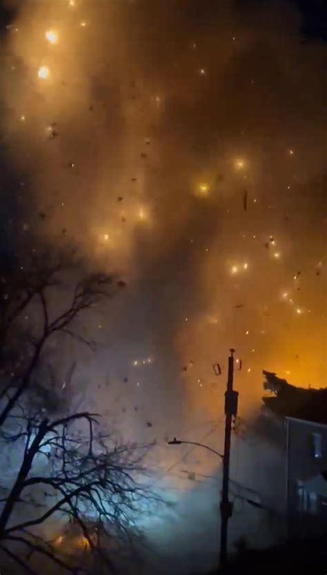 Terrifying footage of Arlington house explosion after suspect fired ...