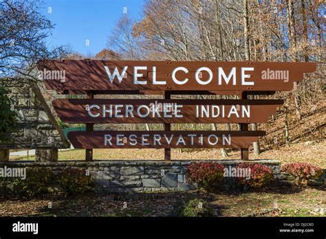 Welcome sign to the Cherokee Indian Reservation, Cherokee, North ...