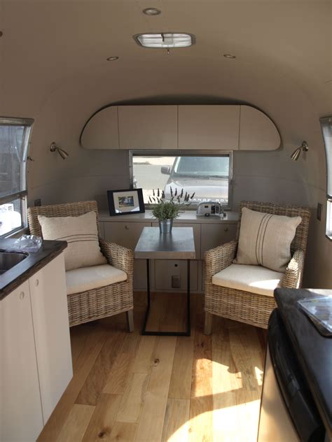 Caravaning in Style: Interior Design Ideas | Lewis RV