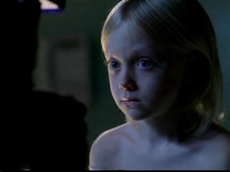 CSI {1x07- Blood Drops} - Dakota Fanning Image (18584391) - Fanpop