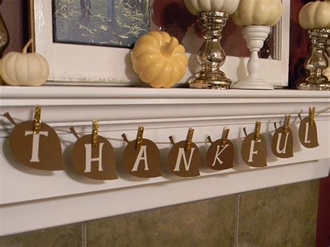 10 Fantastic Thanksgiving Banner Ideas - Organize and Decorate Everything