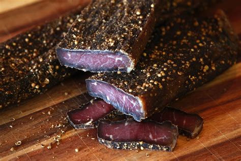 THE BASIC BILTONG RECIPE - The Boer & Butcher | Beef jerky recipes ...