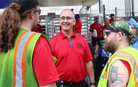 UAW President: Tesla workers are union "members of the future"