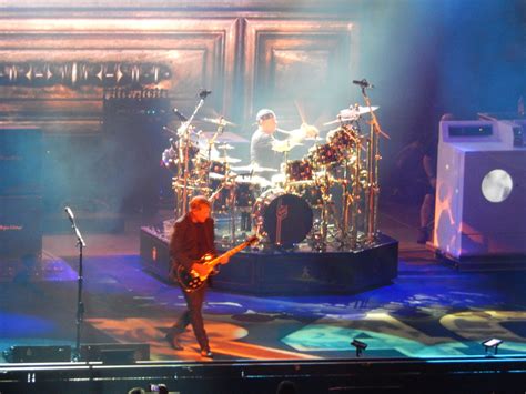 Rush "R40 Live 40th Anniversary" Tour Pictures - Madison Square Garden ...