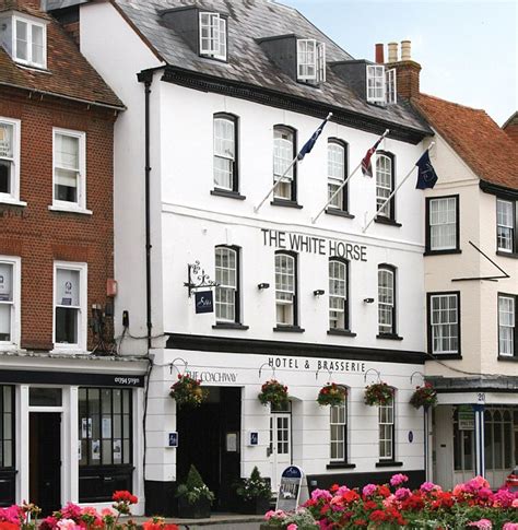 Hotel review: The White Horse in Romsey, Hampshire | Daily Mail Online