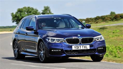 BMW 5 Series Touring estate review | Carbuyer