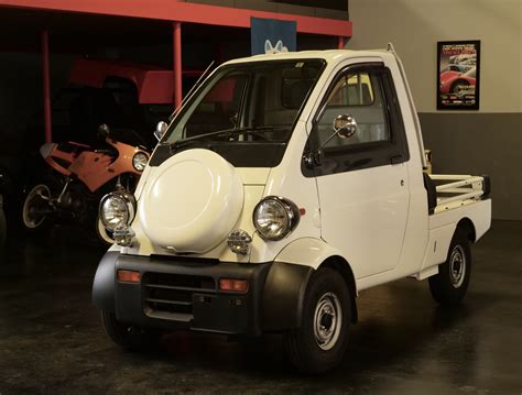 1996 Daihatsu Midget II - white - AdamsGarage - SODO-MOTO