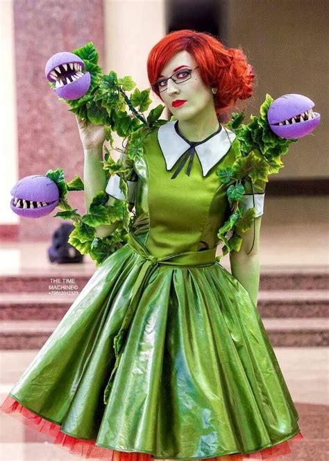 Human!Audrey 2 Cosplay (from Little Shop of Horrors) | Deguisement ...