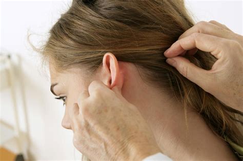 Lump Behind Ear: Pictures, Cyst Behind Ear Causes & Treatment