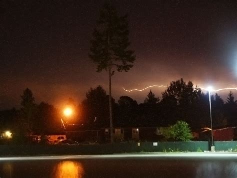 Dry lightning, August 8, 2008 | A dry lightning storm flared… | Flickr