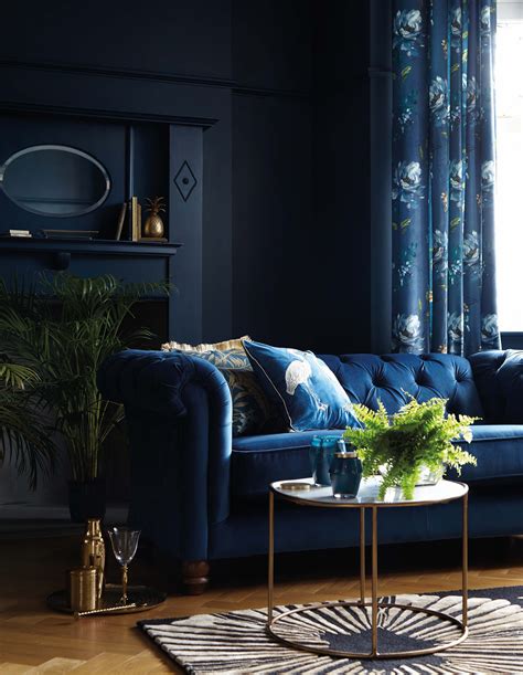 Top interior design trends 2020 | Blue living room decor, Velvet sofa ...