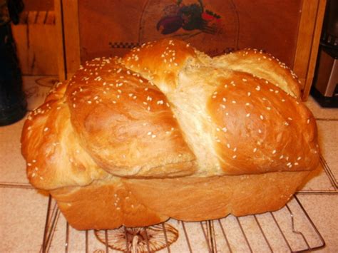 Bread Machine Kneaded Challah Recipe - Genius Kitchen