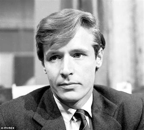 Ken Barlow actor William Roache, 87, celebrates Coronation Street's 10 ...