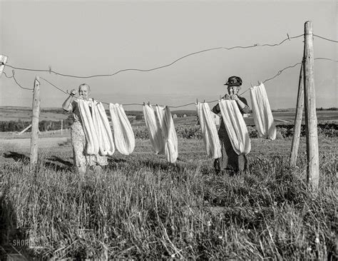 Shorpy Historical Picture Archive :: The Spinners: 1942 high-resolution ...