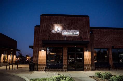 4 Reasons to Visit Our Knoxville Restaurant During Wintertime