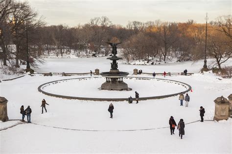 NYCgo's Photos of New York— Bethesda Fountain, Central Park. ( Photo ...