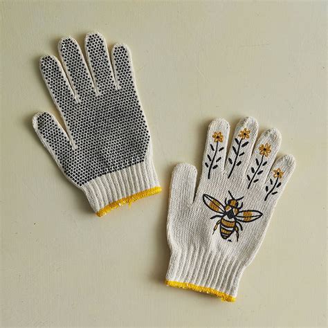 Bee Gardening Gloves - Etsy