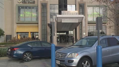 Tips for mall parking during holiday shopping season | ksdk.com