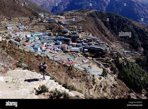 Sherpa people village nepal hi-res stock photography and images - Alamy