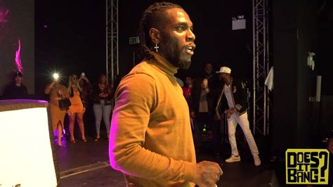 Burna Boy - Ye [ LIVE PERFORMANCE Video] - YouTube