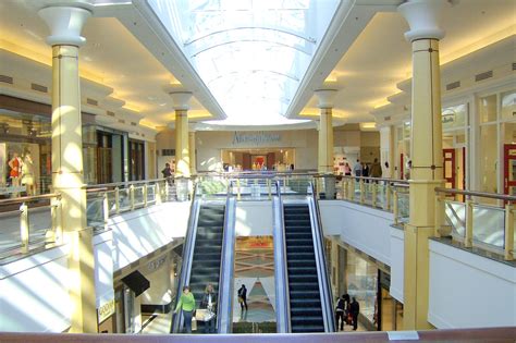 10 Best Shopping Malls in Detroit - Detroit's Most Popular Malls and ...