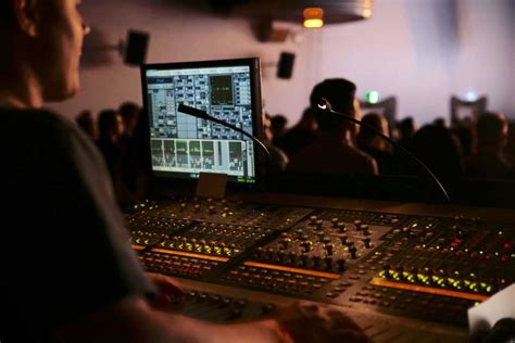 Audio And Sound Engineer Salary Guide 2022