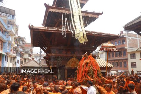 Bisket Jatra, Madhyapur Thimi - buy images of Nepal, stock photography ...