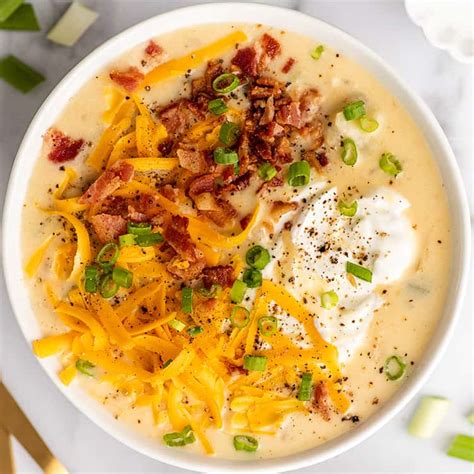 Easy Cheesy Potato Bacon Soup - Baking Mischief