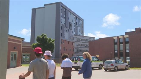 UPEI students struggle to find space amid housing crunch | CBC News