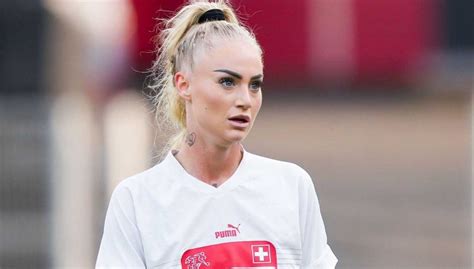 Top 7 most famous female footballers on Instagram: Morgan, Lehmann...