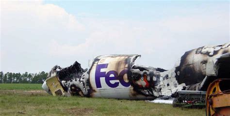 Crash of a Boeing 727-232AF in Tallahassee | Bureau of Aircraft ...