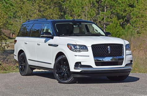 2022 Lincoln Navigator Black Label Review & Test Drive : Automotive Addicts