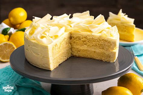 Limoncello Cake | Imperial Sugar