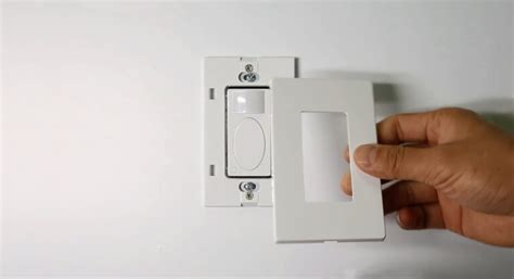 How to Install a Motion Sensor Light Switch - Rayzeek