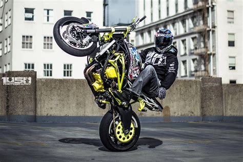 9 Best Motorcycles for Stunts - Viking Bags