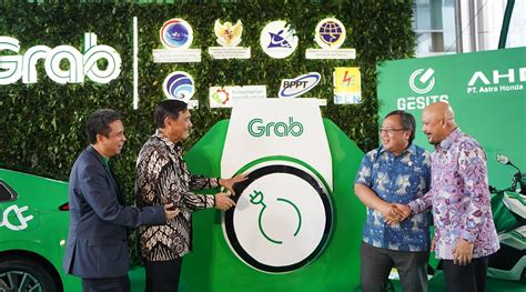 Grab to launch geo-mapping services in Indonesia this year amid EV push