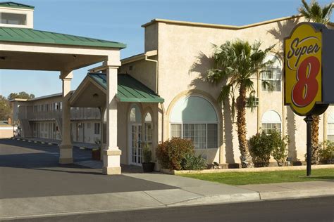 Super 8 by Wyndham Ridgecrest | Ridgecrest, CA Hotels