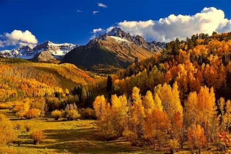 15 Best Places to Visit in October in the USA in 2024