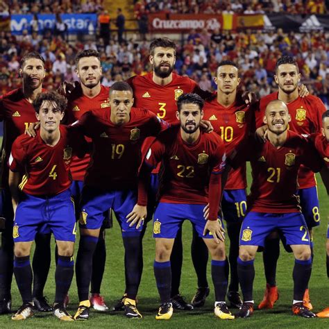 Picking Spain's 2018 World Cup Squad After End of Qualification ...